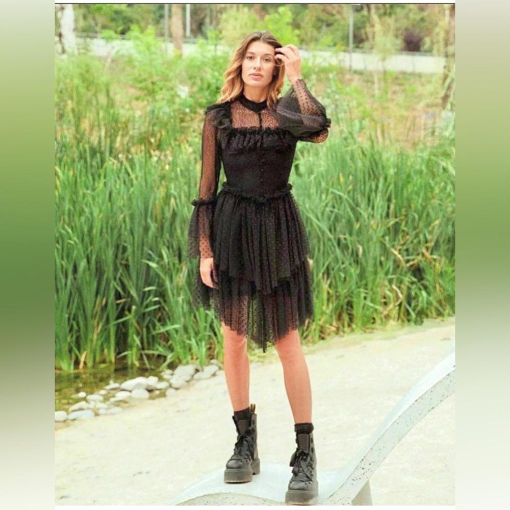 Sandra Mansour x H&M TULLE SKIRT LACE DRESS
