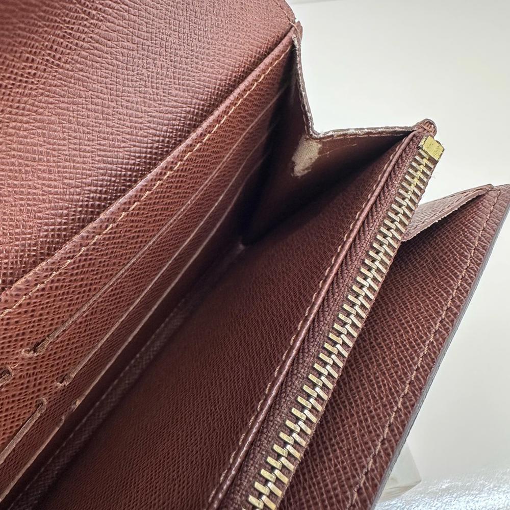 Louis Vuitton Monogram long wallet