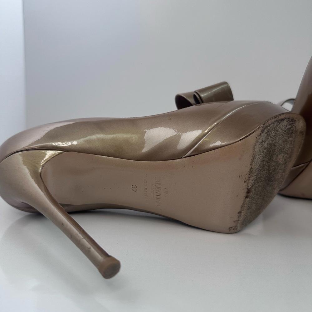 Valentino Garavani Patent Leather Hills