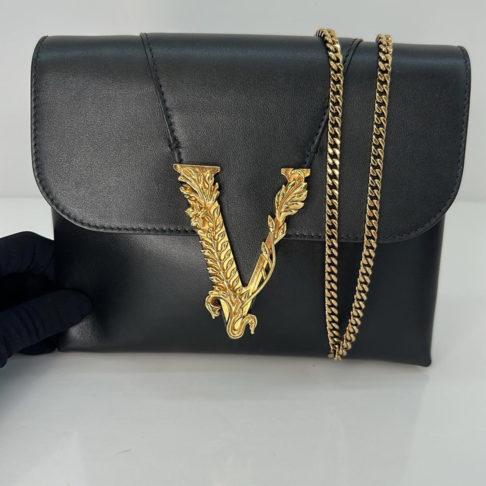 VERSACE 太陽神 グレカ クラッチバッグ ブラック ゴールド マトラッセ VERSACE 太陽神 グレカ クラッチバッグ ブラック ゴールド