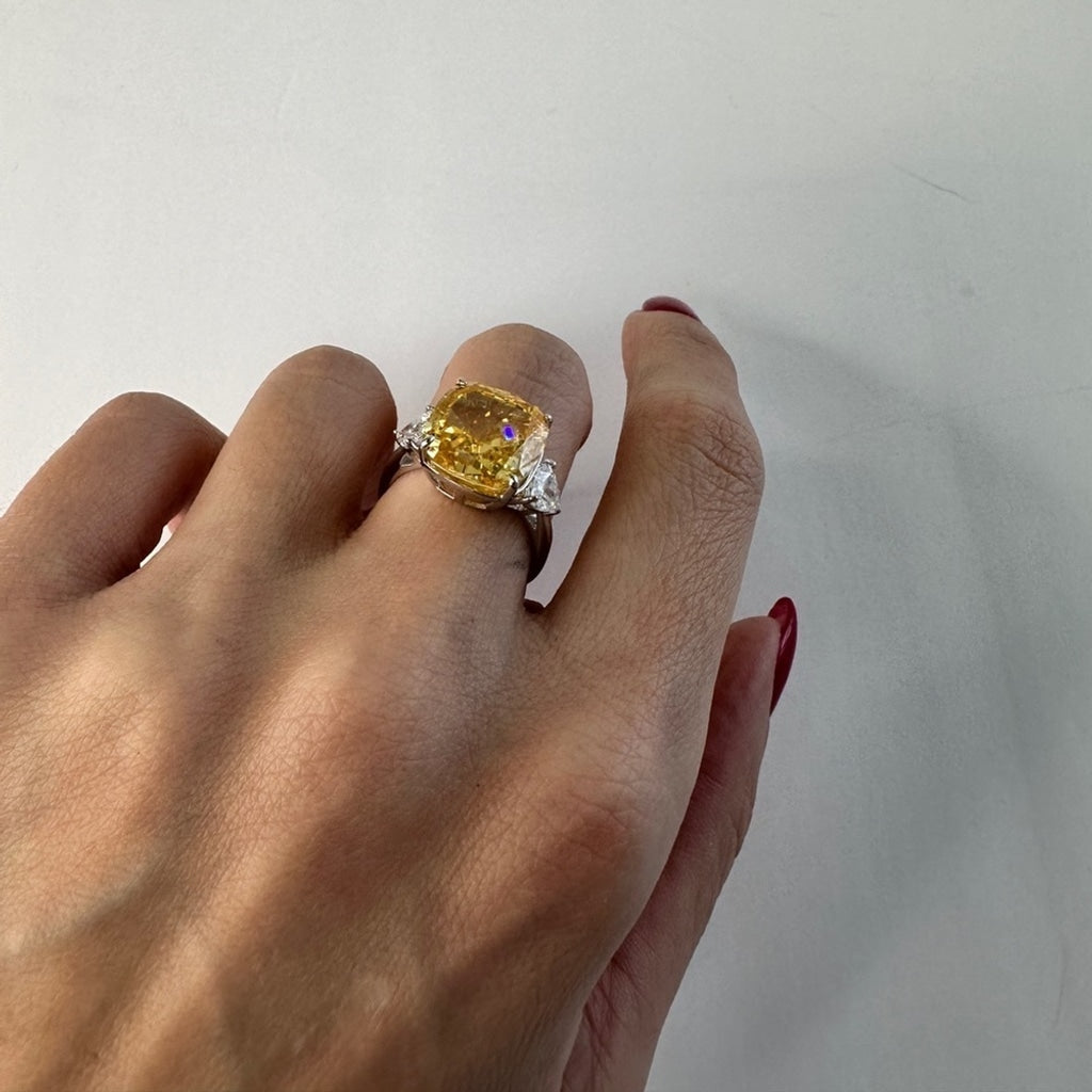 Queen Ring