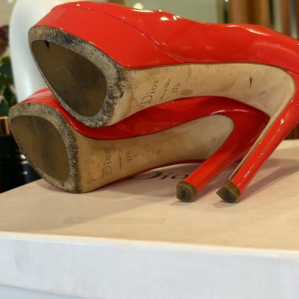 Christian Dior Coral Pink Patent Leather Platform Pumps