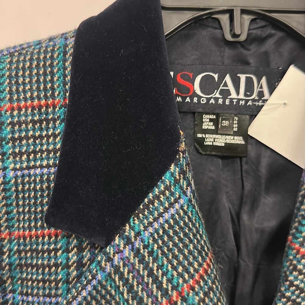 ESCADA Vintage 90s  Wool Blazer