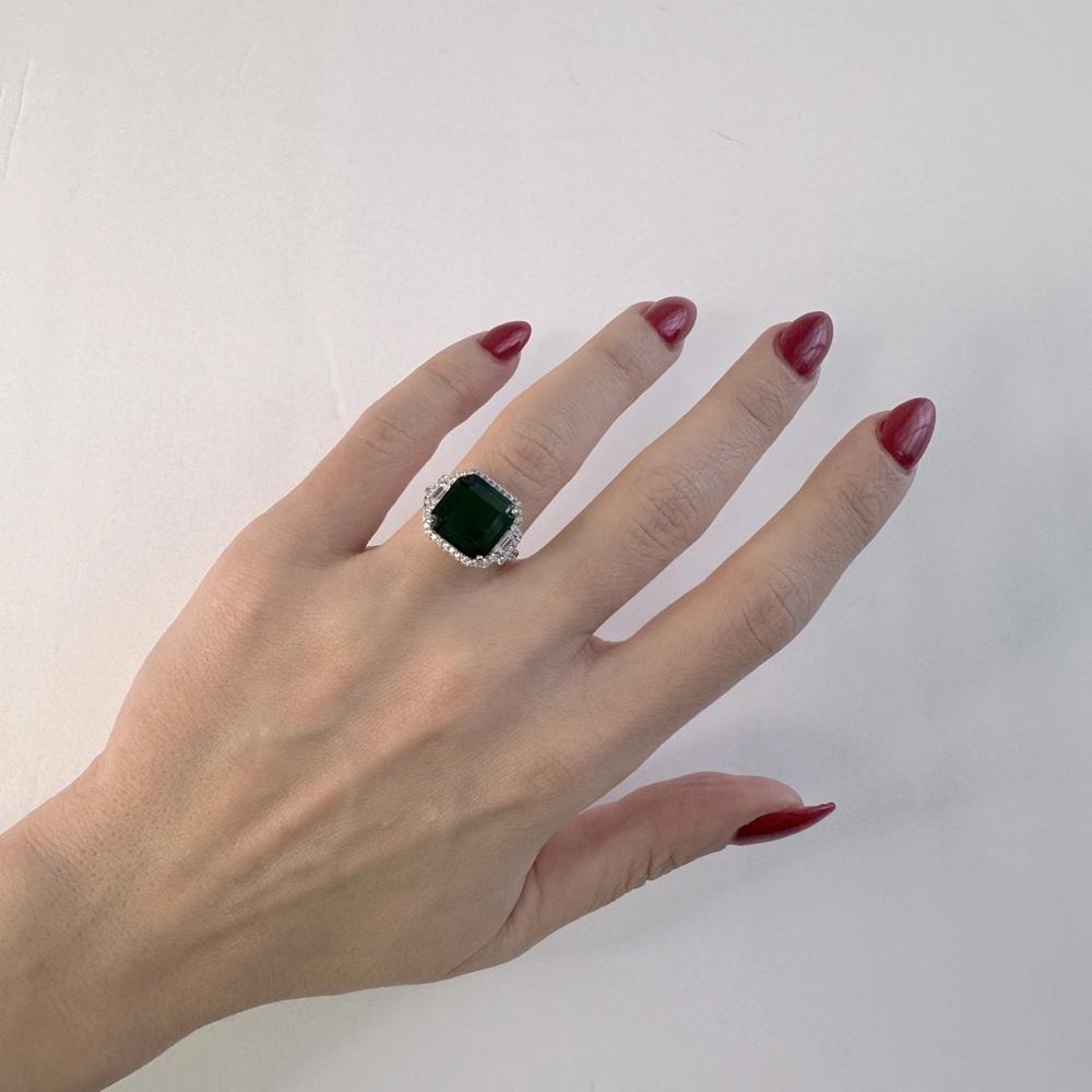Enchanted Forest Emerald Colour Ring