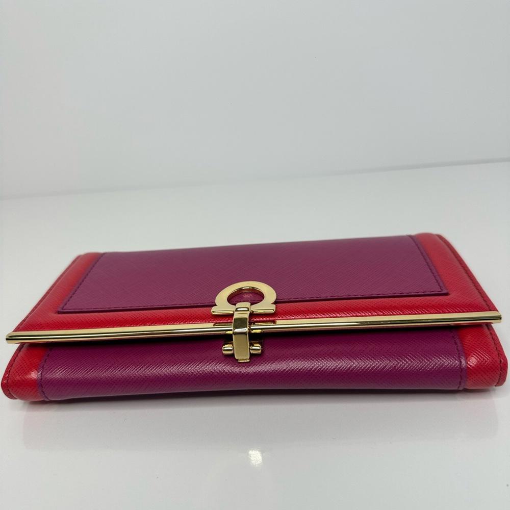 Brand new Salvatore Ferragamo Gancini Long wallet