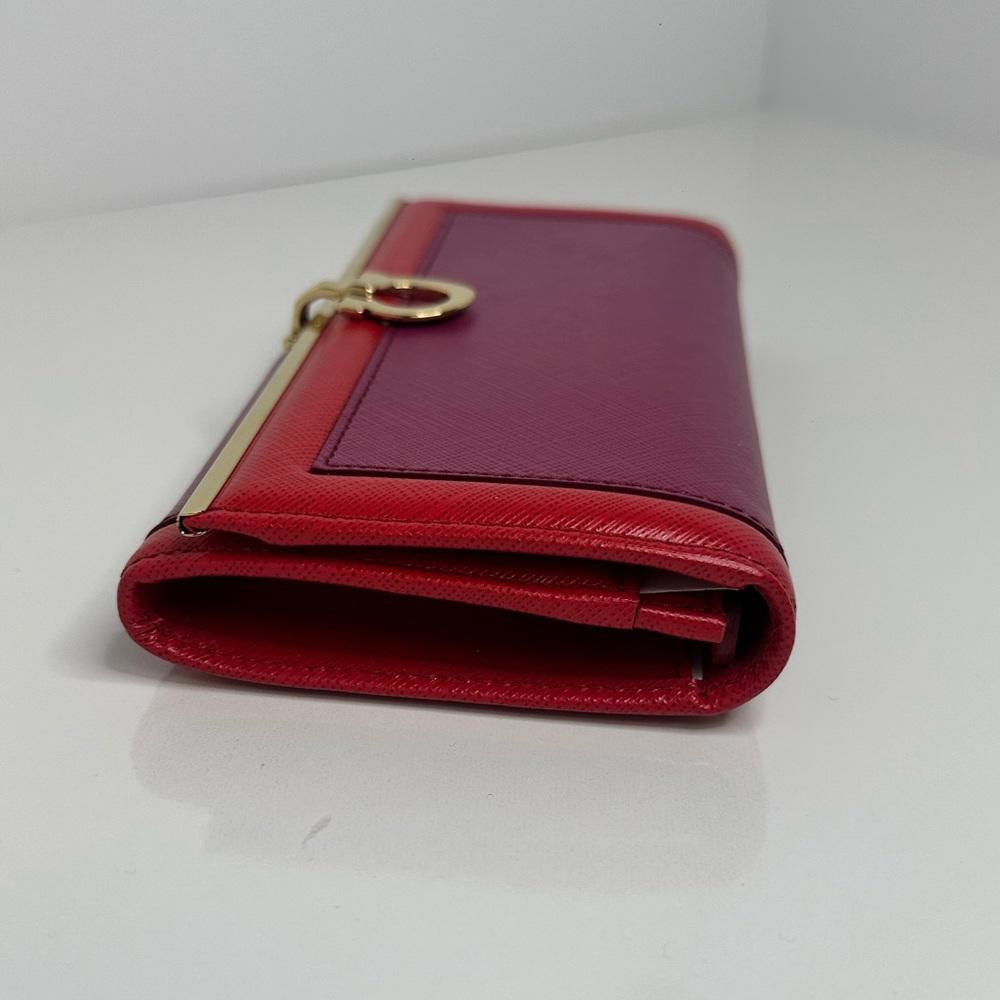 Brand new Salvatore Ferragamo Gancini Long wallet